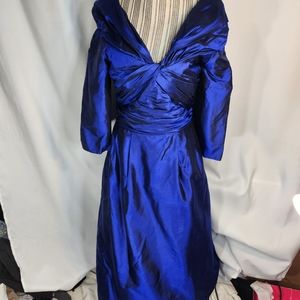 Vintage Catherine Regehr Blue 100% Silk Formal Dress Size Small